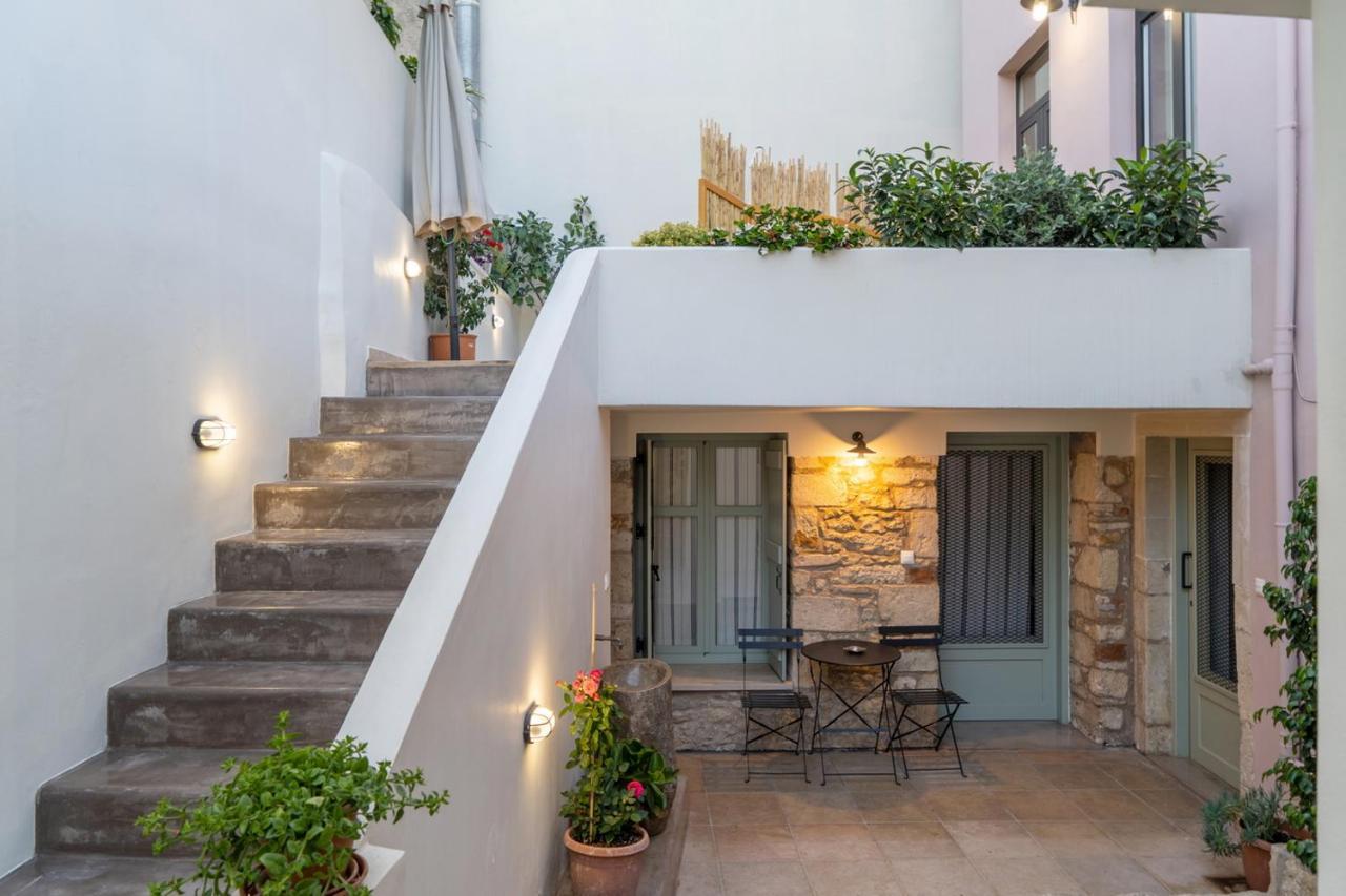 Апартаменты Quattro Domus 2 Townhouse Ираклион Экстерьер фото